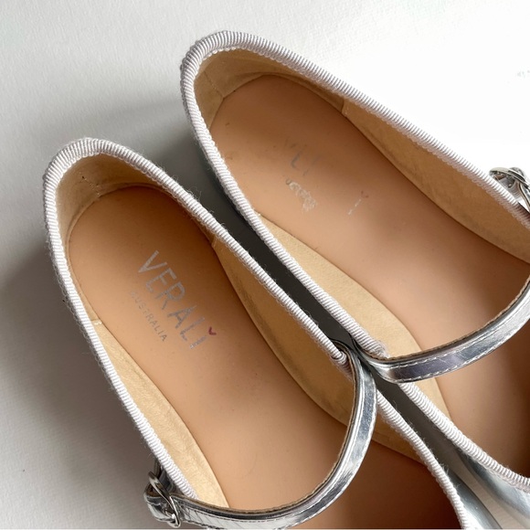 Verali Bami Mary-Jane Flats - Silver Smooth - Picture 7 of 10